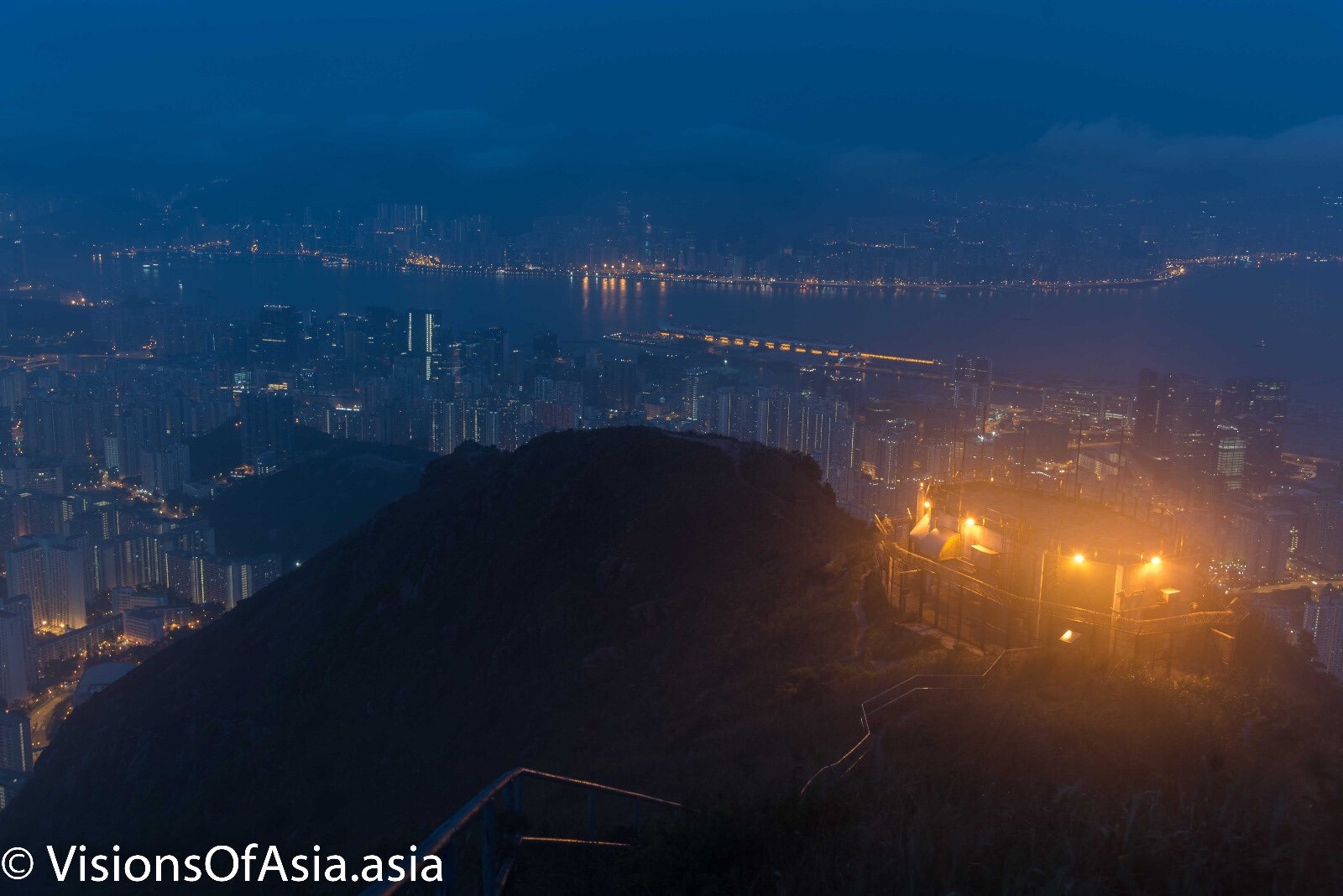 Blue hour on Kowloon Peak