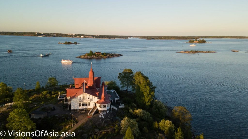 Restaurant in Helsinki harbour