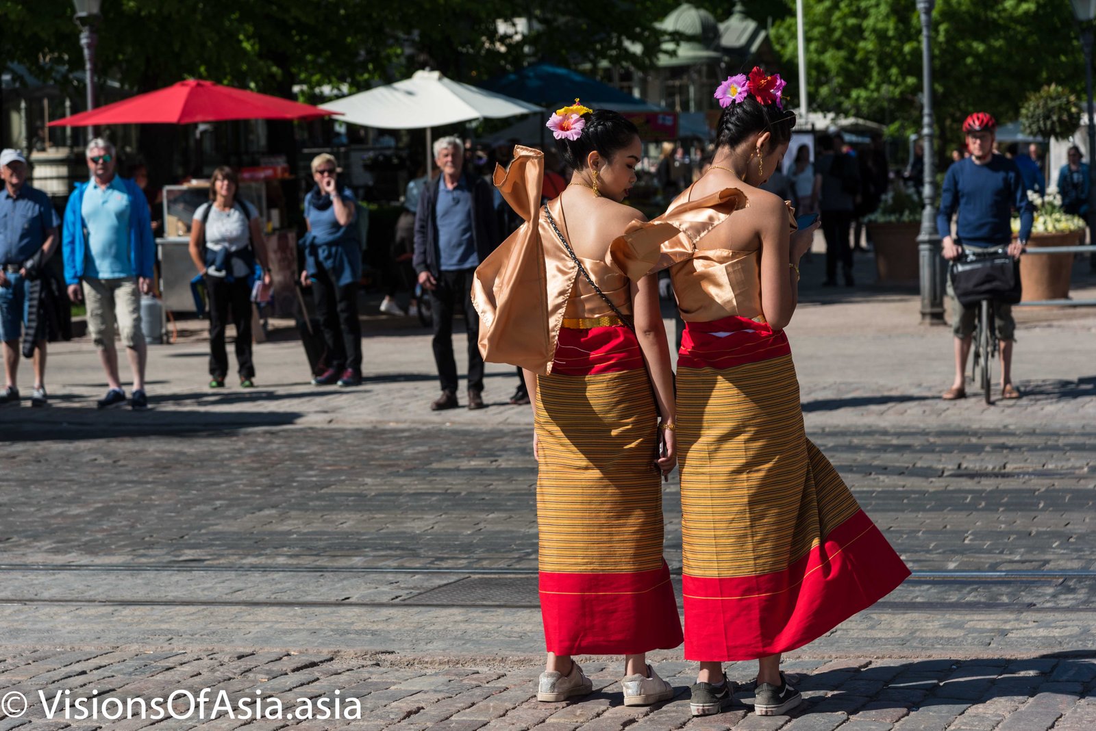 Two Thai girls in Helsinki